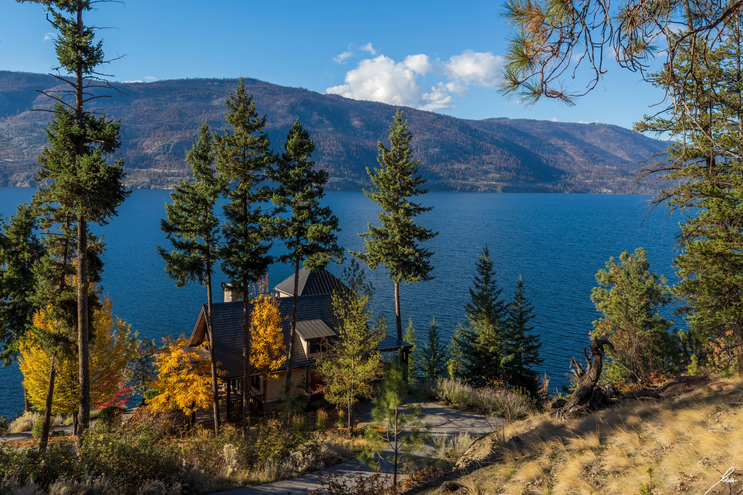 Beach House lakefront